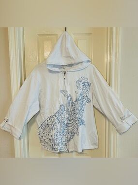 Coldwater Creek White Zip Hoodie with Silver Zipper
